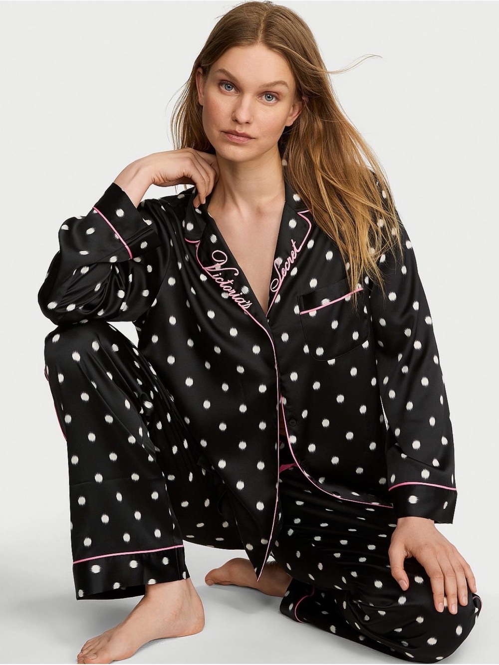 NWT Victoria's Secret Embroidered Collar in Black Ikat Dots Sz Medium